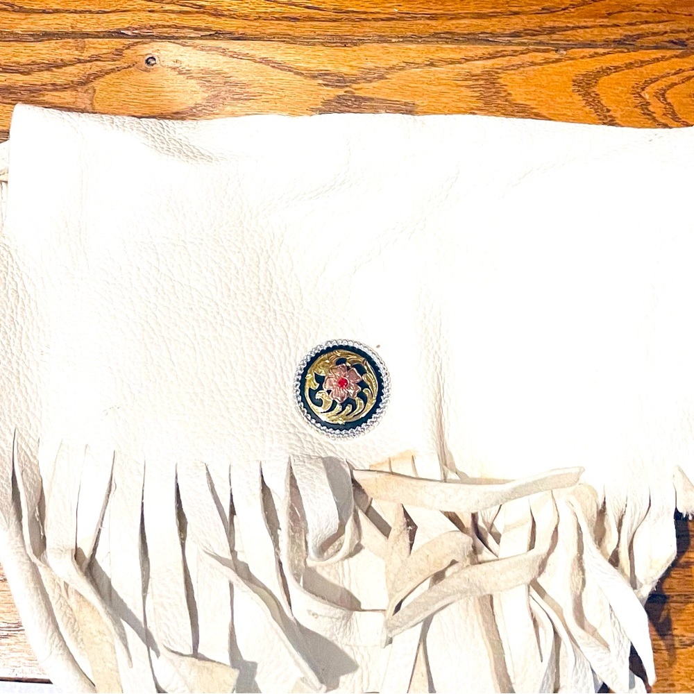 HAND MADE COWBOY HIDE JUST ONE OF A KIND WITH YOUR CROSSBODY PURSE! LOTS OF ROOM